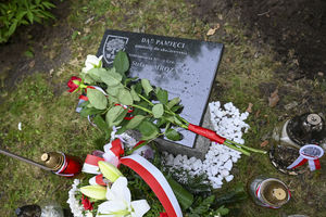 Dąb Pamięci dla Nadkomisarza Stefana Mroza w Janowcu Kościelnym