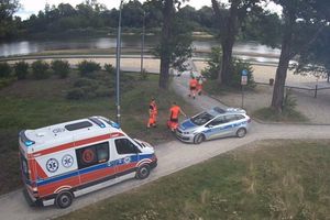 Spacerowali środkiem Sanu! Dzielnicowi uratowali 11-latków przed tragedią