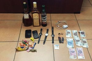 Włamanie i drzemka w stodole. Policja zatrzymała 46-latka