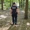 Zgubiła się w lesie podczas grzybobrania. Na ratunek ruszyli policjanci i leśniczy
