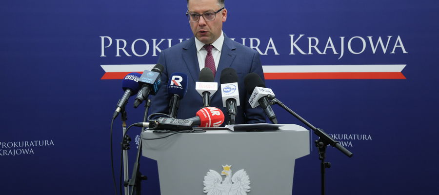  PiS kontra Tusk: Zawiadomienie do prokuratury ws. afery KPO