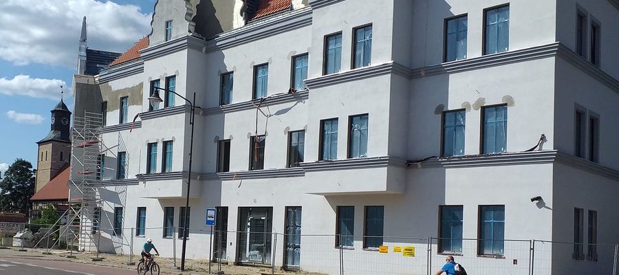Rozpoczęta w 2020 r. rozbudowa Piskiego Domu Kultury miała zakończyć się jesienią 2022r.