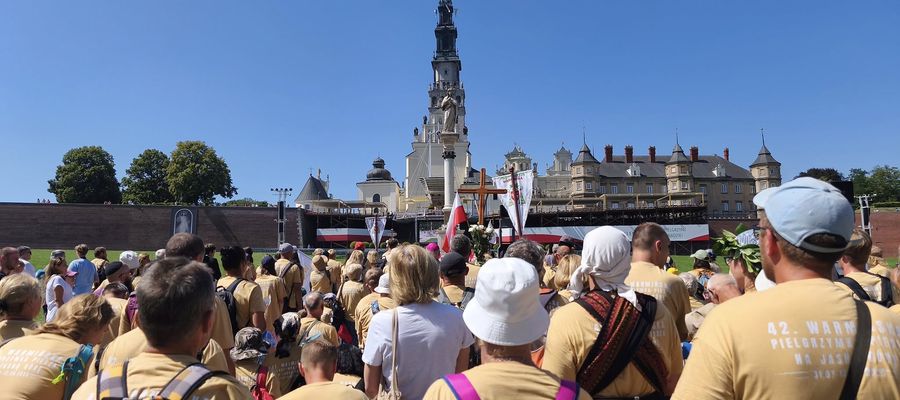 Warmińska Pielgrzymka Piesza we wtorek weszła na Jasną Górę
