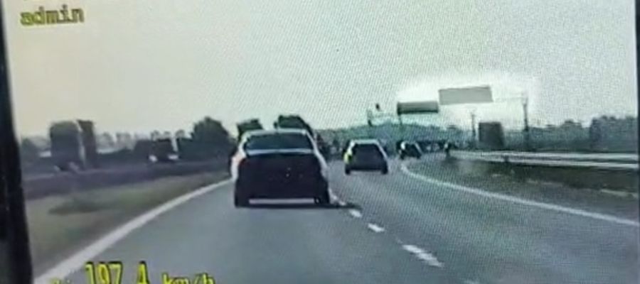 Pędził mercedesem prawie 200 km/h. Został złapany na gorącym uczynku