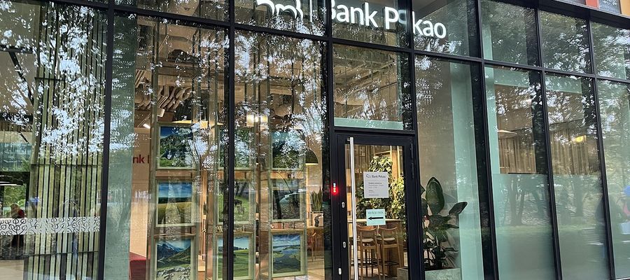 Duży bank chce zwrotu pieniędzy od doradców PiS