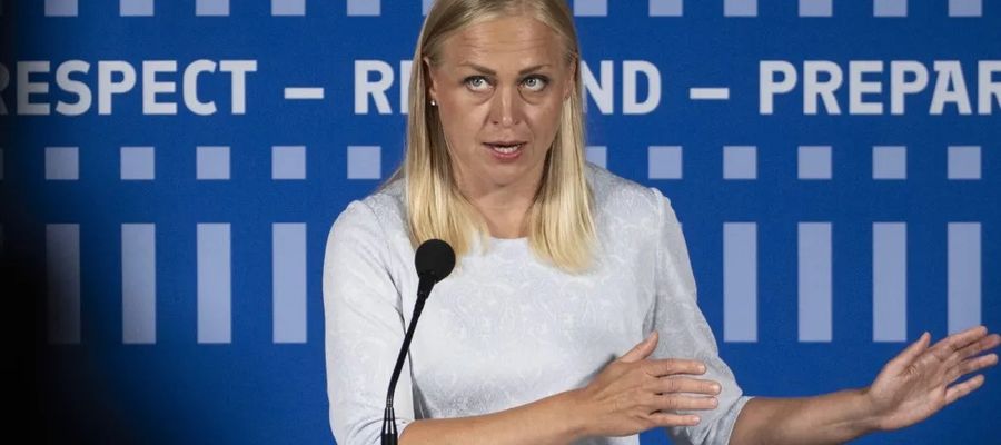 Elina Valtonen