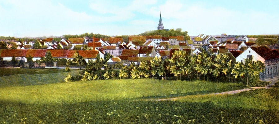 Widok na Olecko od południa około 1900 r. Ze zbiorów Z. Bereśniewicza.