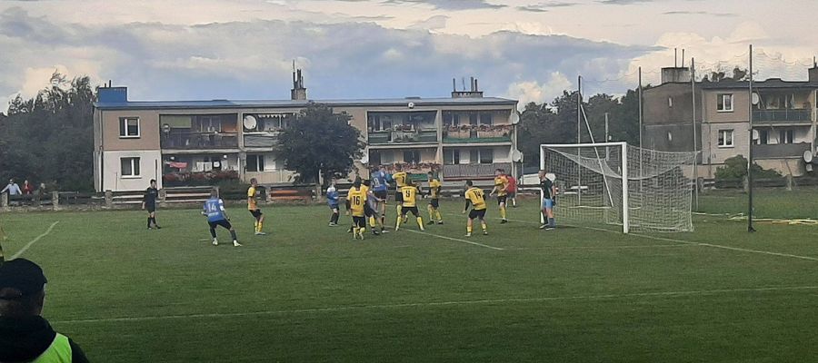  Orzeł Janowiec Kościelny - Victoria Bartoszyce 2:1