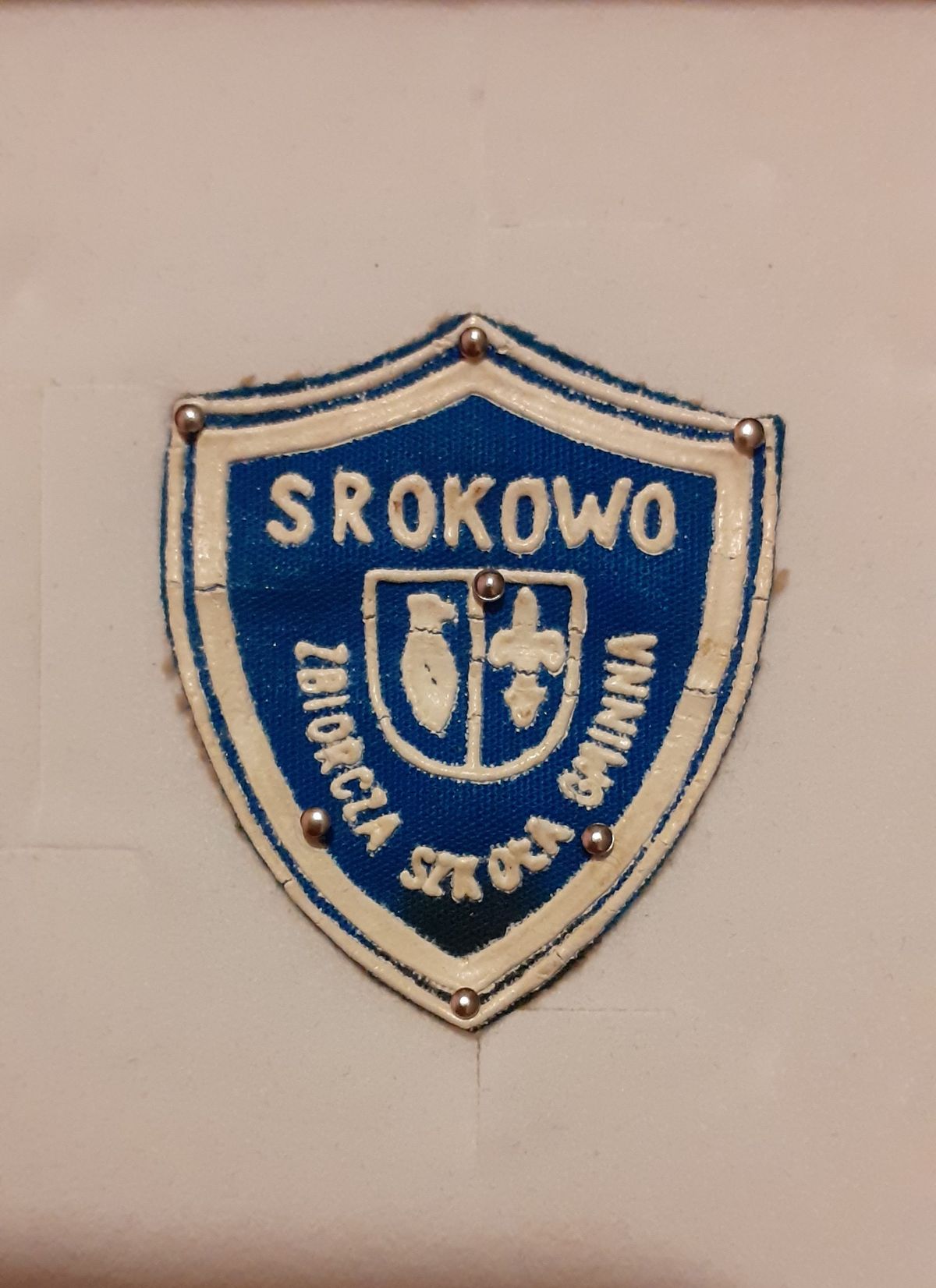 Tarcza szkolna sprzed 45 lat