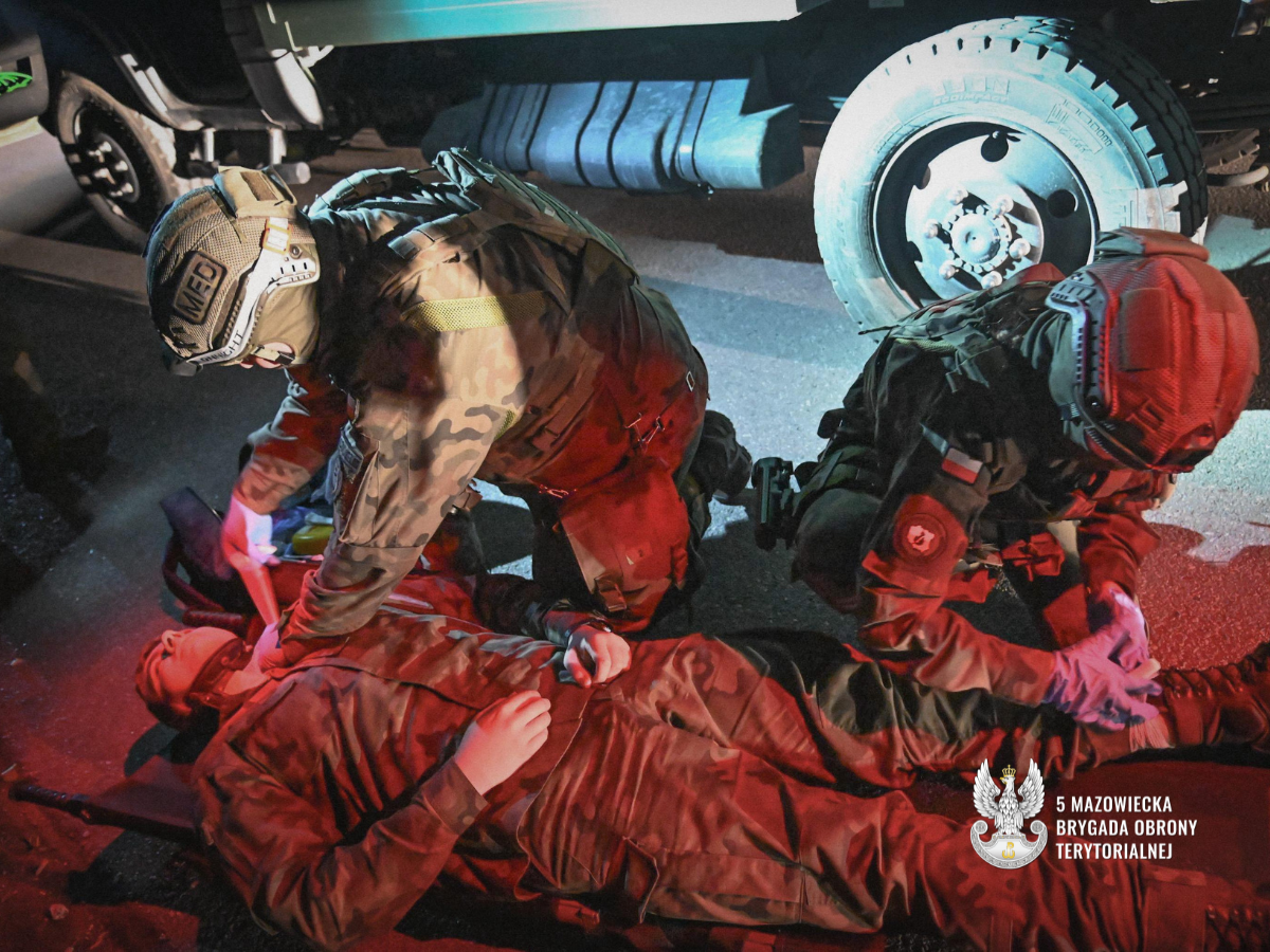 https://m.wm.pl/2025/09/orig/terytorialsi-mazowieckiej-piatki-w-dzialaniu-4-1334665.jpg