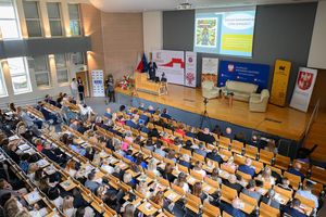 Tradycja spotyka technologię – co kryje się za współczesną żywnością?