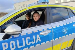 Policjanci z Bartoszyc uratowali życie 56-latka