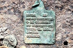 Odkrywają historię i przywracają pamięć