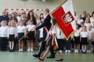 Uczniowie olsztyńskich szkół wrócili do ławek. Nowy rok szkolny rozpoczęty [ZDJĘCIA]