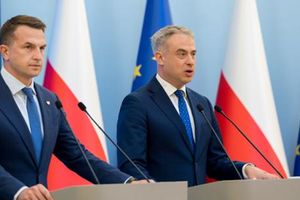 Kręcą bat na hejterów, oszustów i trolle