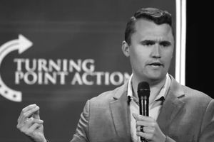 Zmarł postrzelony w Utah prawicowy aktywista Charlie Kirk 