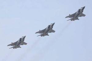 Niski lot nad Petrobaltikiem: rosyjska prowokacja na Bałtyku