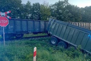 O włos od tragedii na przejeździe kolejowym