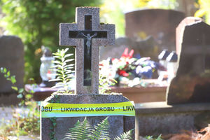Coraz więcej likwidacji na olsztyńskich cmentarzach [ZDJĘCIA]