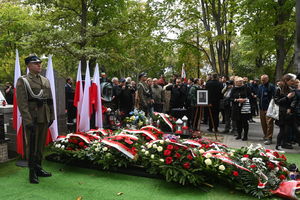 Prezydent: potrzebujemy życiorysu i literatury Sergiusza Piaseckiego