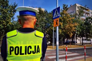 Wrzesień pod znakiem bezpieczeństwa. Policja ruszyła z akcją „Bezpieczna droga do szkoły”