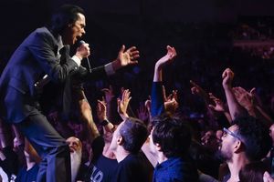 Nick Cave otrzyma tytuł doktora honoris causa Royal College Of Art w Londynie
