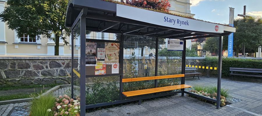 Zdjęcie ilustracyjne – wiaty, o których mowa w artykule, mogą się różnić od wiaty na fotografii.