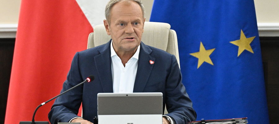Premier Donald Tusk na posiedzeniu rządu w KPRM w Warszawie, 9 bm. 