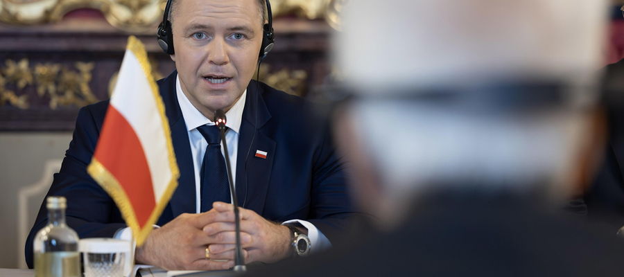  Karol Nawrocki spotkał się w piątek z prezydentem Włoch Sergiem Mattarellą.