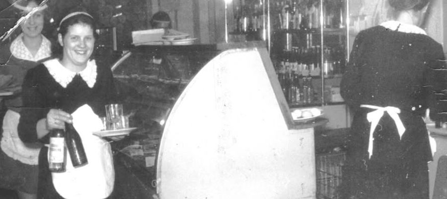 Restauracja „Myśliwska” - panie kelnerki