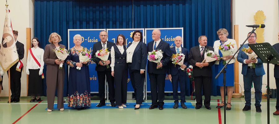 Wyróżnienie dla byłych dyrektorów szkoły