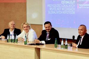 35 lat samorządności – co dalej? Przyszłość lokalnych wspólnot w czasach globalnych kryzysów