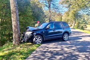 Wypadek drogowy w powiecie lidzbarskim – służby na miejscu