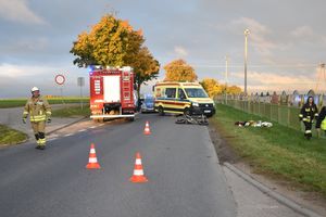 Zderzenie w Gwiździnach: motorowerzysta w szpitalu