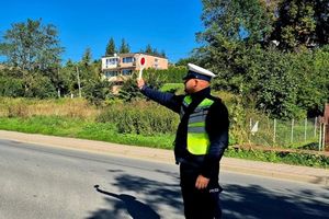Kętrzyn: 37-latek zatrzymany przez policję, był nietrzeźwy i poszukiwany