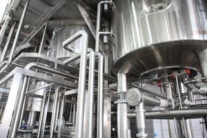 Technika, która łączy przemysł i ogród – niezawodne złącza i węże od Intertech24