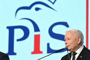 Kaczyński o zarzutach wobec europosłów."Wyssane z palca"