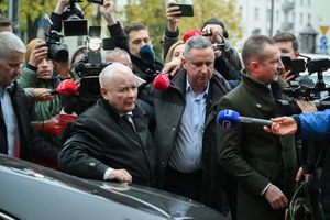 Prezes PiS stawił się w prokuraturze