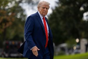 Trump uderza w Chiny! „100% cła – to dopiero początek wojny handlowej!