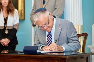 Nowy ambasador USA w Polsce Thomas Rose już w Warszawie