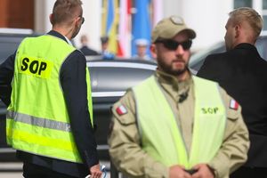 Kradzież auta Tuska i rewolucja kadrowa w SOP