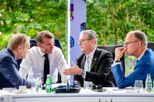 Tusk popiera Trumpa 