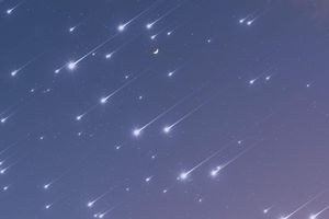 Księżyc Żniwiarzy i roje meteorów. Październik pełen astronomicznych atrakcji