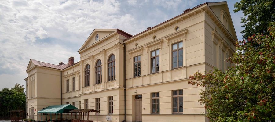 Ta fasada jest warta twojego głosu