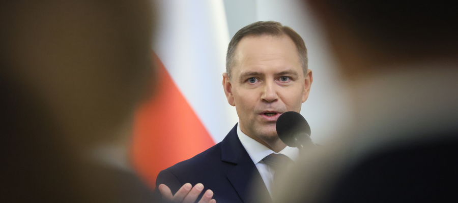 Prezydent RP Karol Nawrocki podczas uroczystości wręczenia nominacji sędziowskich i asesorskich w Pałacu Prezydenckim w Warszawie.