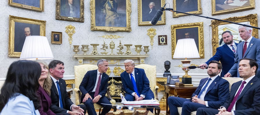 - Mamy naturalny konflikt. Mamy też wzajemną miłość - mówił prezydent USA.
