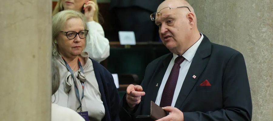 Rządzący próbują wszystkie niezależne, jeszcze niezawisłe organy państwa doprowadzić do zaprzestania działalności - mówi prezes TK Bogdan Święczkowski