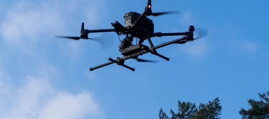 Dron. 