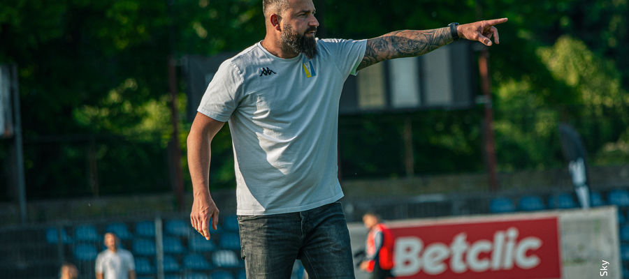 Damian Hebda 