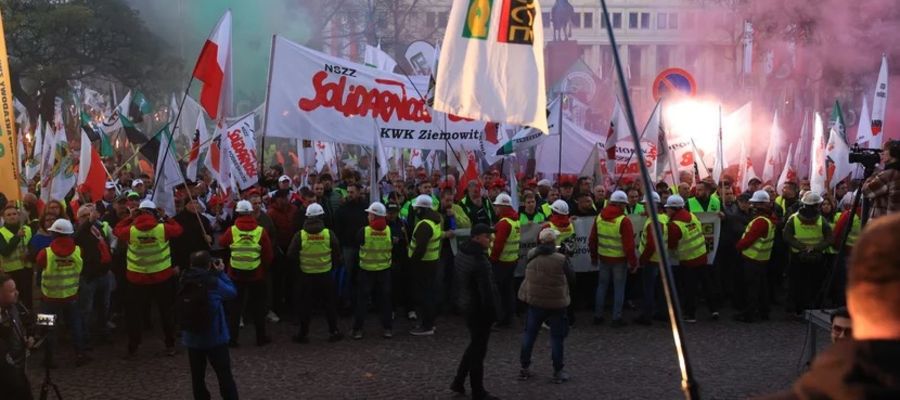"Marsz gwiaździsty" w obronie miejsc pracy